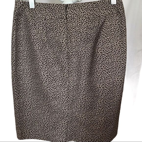 Loft Leopard Skirt, silk blend, 4 Petite - Picture 4 of 4